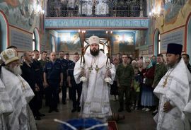 Епископ Даниил совершил чин великого освящения храма князя Александра Невского в Канте