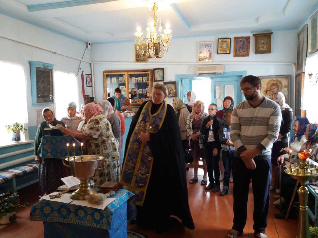 Паломнический отдел пригласил в гости казахстанцев
