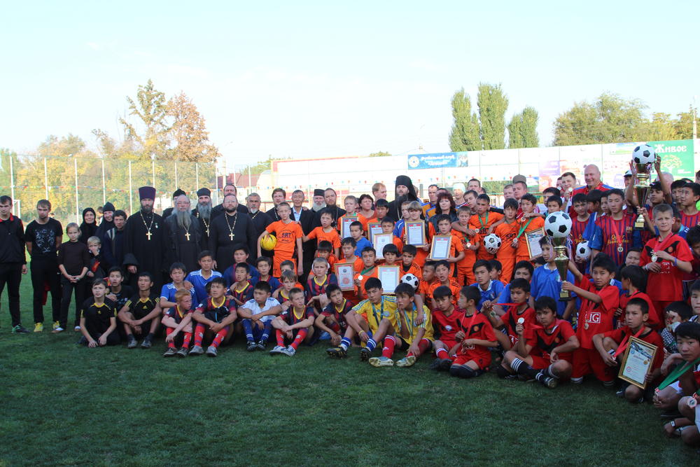 18 октября был проведен Первый Республиканский Чемпионат по мини-футболу на кубок Бишкекской и Кыргызстанской епархии