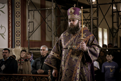 Епископ Даниил совершил Всенощное бдение в Свято-Воскресенском кафедральном соборе
