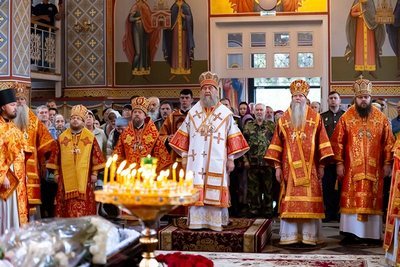 Митрополит Александр возглавил Литургию в Александро-Невском храме Алма-Аты. Епископ Даниил принял участие в Богослужении