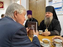 Епископ Савватий встретился с ректором Кыргызско-Российского Славянского Университета