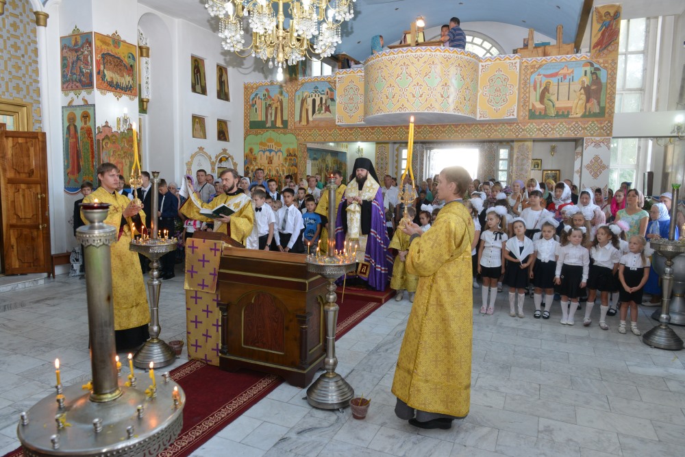 «Первый звонок» в школе святого Равноапостольного князя Владимира