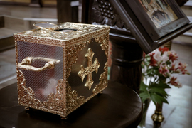 В Бишкекскую епархию доставили ковчег с честной главой святителя Иоанна Златоуста