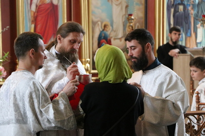 Лазарева суббота – чудо воскрешения. В Свято-Воскресенском соборе совершена Божественная литургия