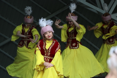 «Мы – одна семья». В Бишкеке прошел II этнофестиваль