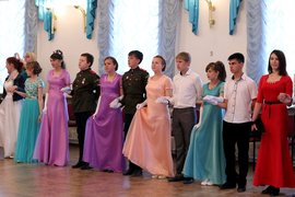 Пасхальный бал прошел в Бишкеке и Караколе